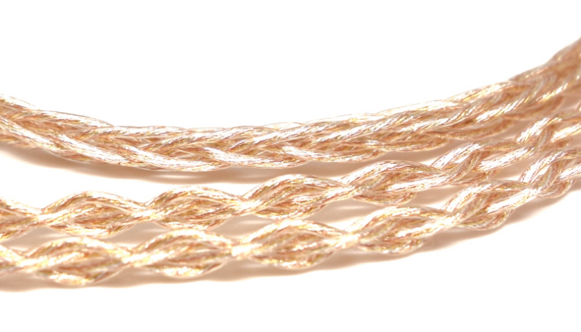 Прочная и стильная конструкция Inspire Neo Tatesina Gold